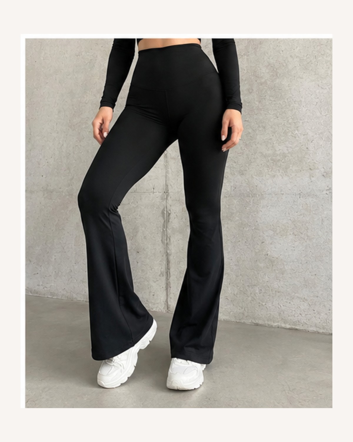 Calça Flare Peluciada
